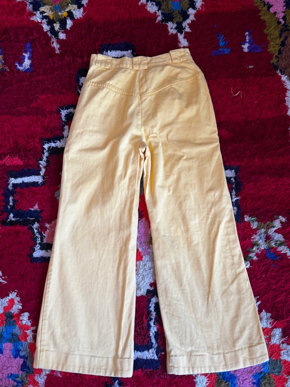 70s Vintage Butter Yellow High waisted Jeans Sz XS - Picture 2 of 12